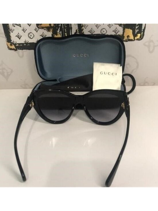 New Authentic Gucci GG0877S 001 Black Soft Cat-Eye Sunglasses Grey Gradient Lens